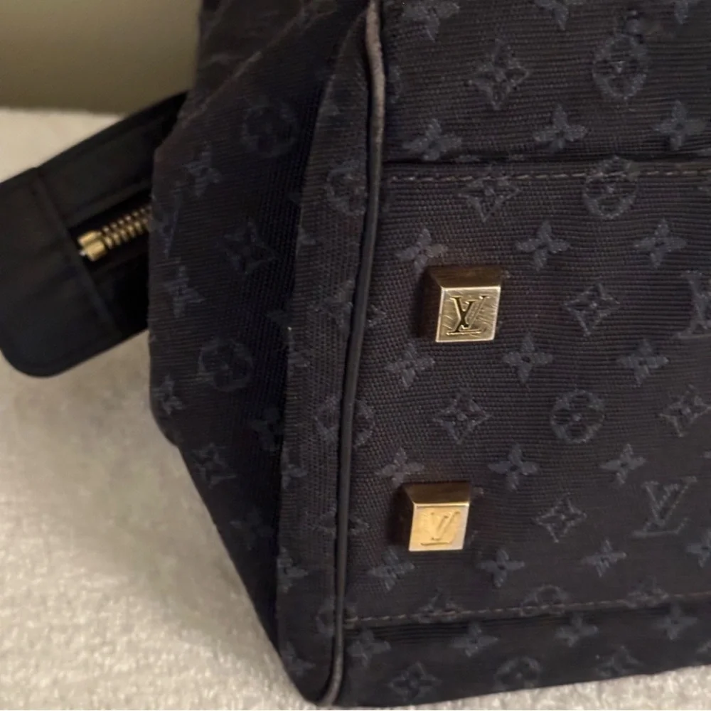 Louis Vuitton Min Lin Navy - Picture 4 of 7